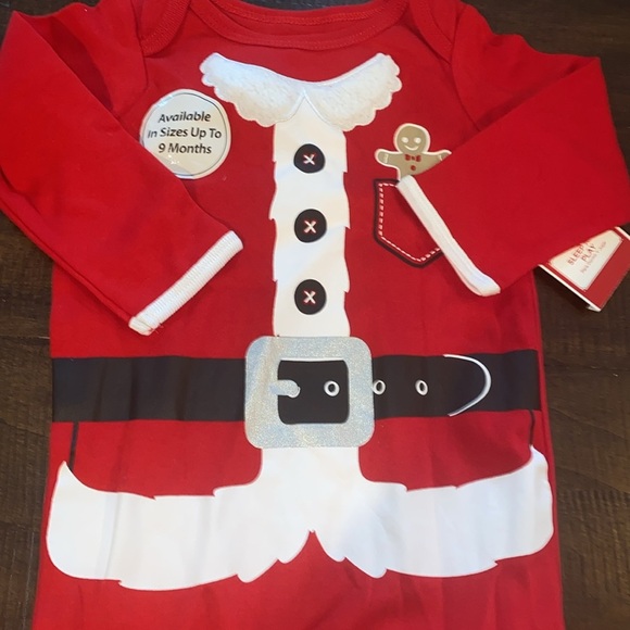 Holiday time red Santa suit one piece size 6-9 months new with tags - Picture 3 of 7